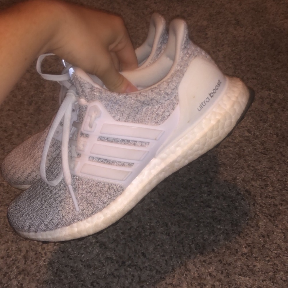 Ultra Boost - Picture 2 of 4